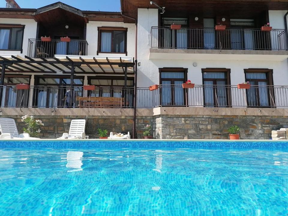 Guesthouse Gostilitsa Екстериор снимка