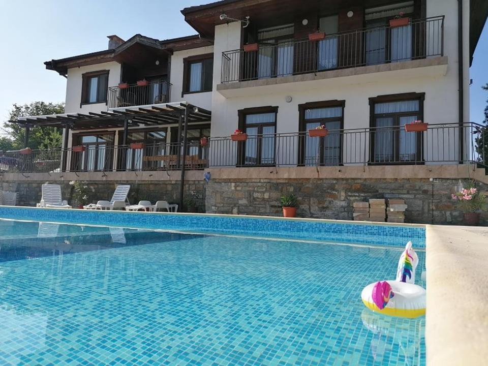Guesthouse Gostilitsa Екстериор снимка