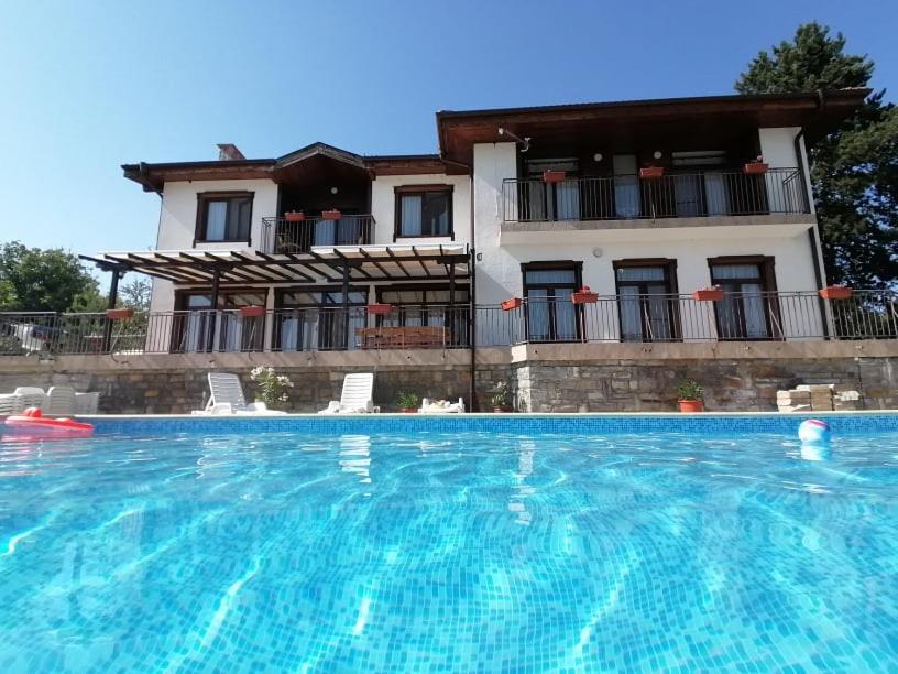 Guesthouse Gostilitsa Екстериор снимка