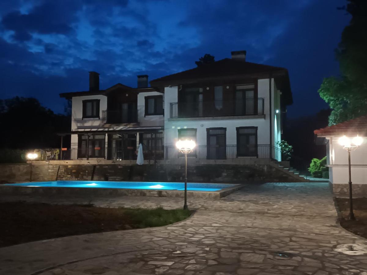 Guesthouse Gostilitsa Екстериор снимка