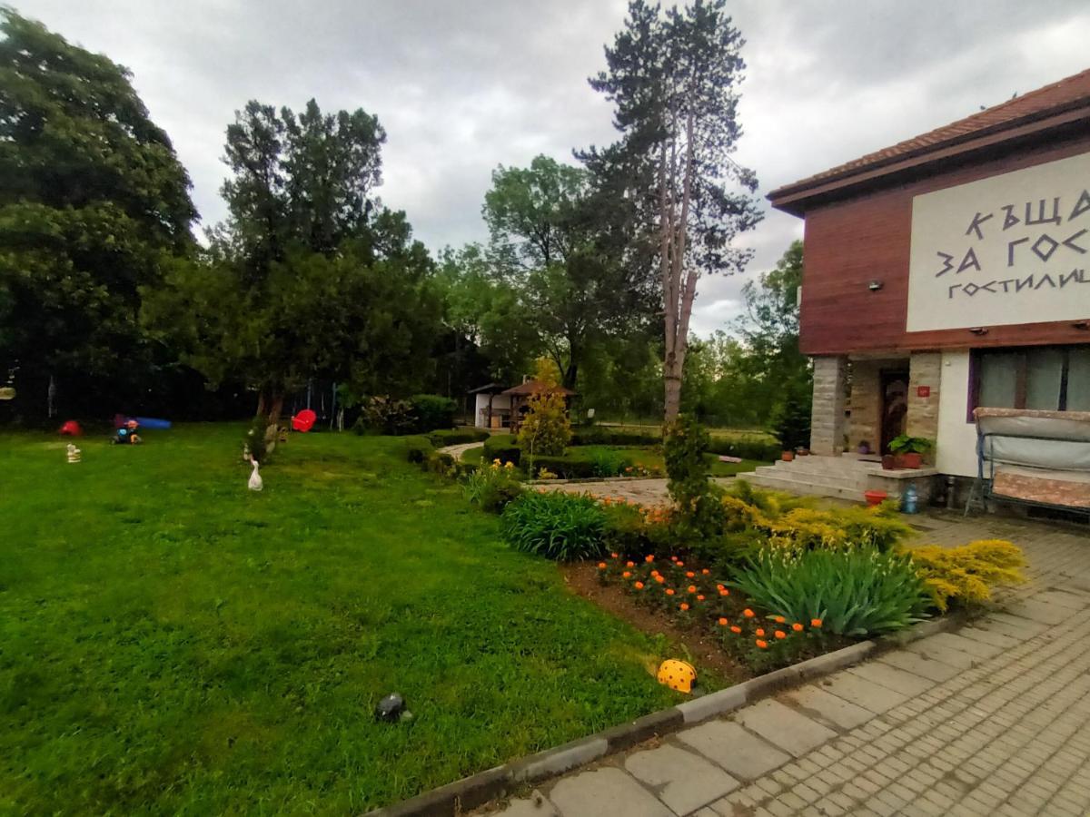 Guesthouse Gostilitsa Екстериор снимка