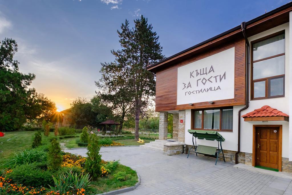 Guesthouse Gostilitsa Екстериор снимка