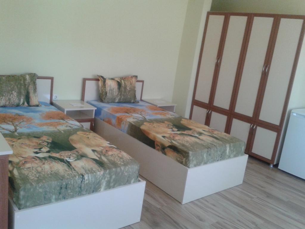 Guesthouse Gostilitsa Екстериор снимка