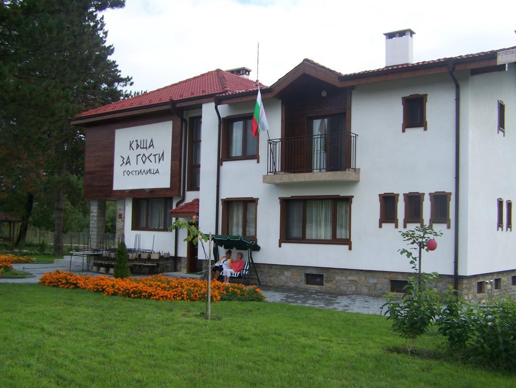 Guesthouse Gostilitsa Екстериор снимка