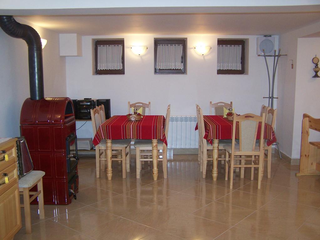 Guesthouse Gostilitsa Екстериор снимка